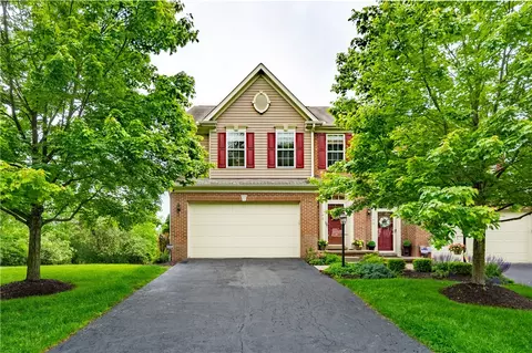 142 Bellefield Ct, Gibsonia, PA 15044