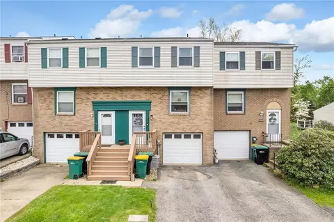 3095 Camberly Dr, Gibsonia, PA 15044