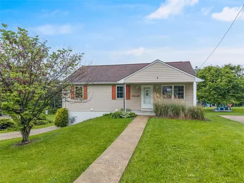 2299 Vermont Ave, West Mifflin, PA 15122