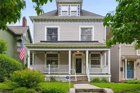 829 Savannah Ave, Pittsburgh, PA 15221