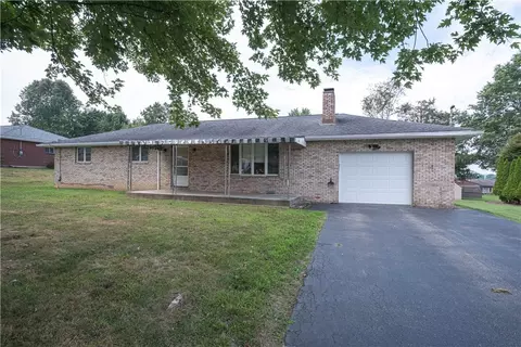 2224 Park Ave, Ford City, PA 16226