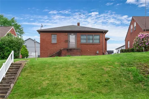 1007 High St, Brownsville, PA 15417