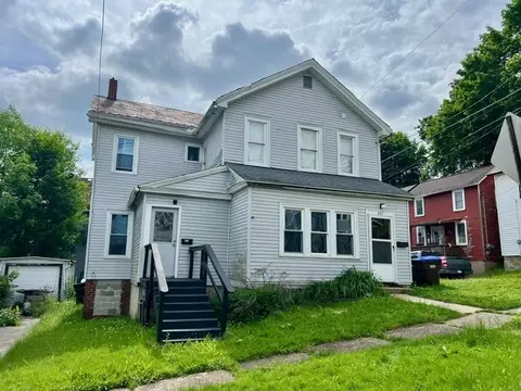 623 14th St, Franklin, PA 16323