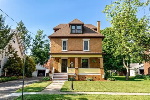 411 Woodland Ave, Grove City, PA 16127