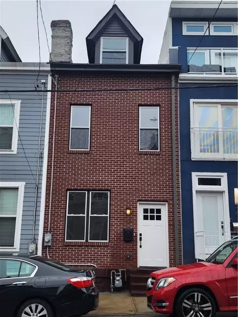 165 45th St, Pittsburgh, PA 15201