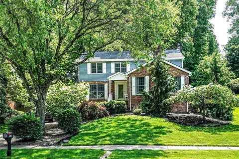 108 Vanita Dr, Coraopolis, PA 15108