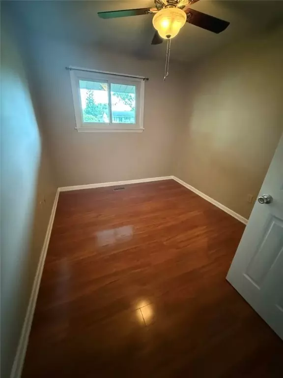 Bedroom - 230 Sherwood Dr, Cranberry Township, PA 16066 photo 1 of 6