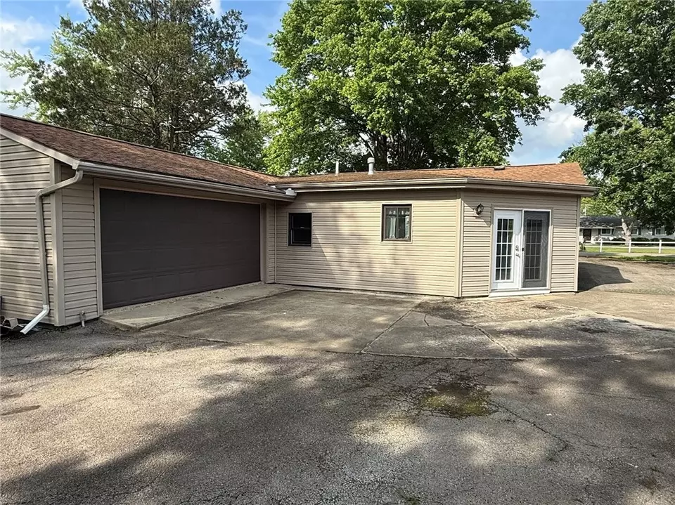Other - 230 Sherwood Dr, Cranberry Township, PA 16066 photo 3 of 5