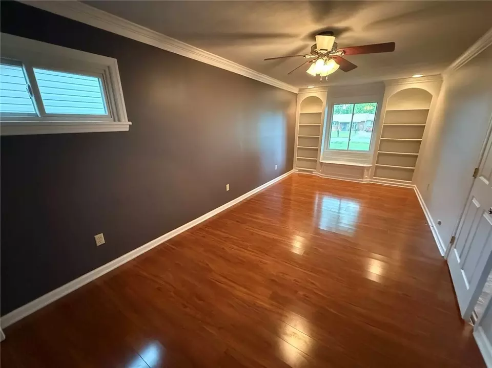Living - 230 Sherwood Dr, Cranberry Township, PA 16066 photo 6 of 6