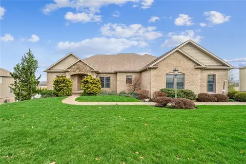 127 Chelsea Dr, Latrobe, PA 15650