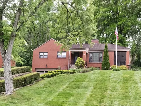 108 Marwood Dr, Pittsburgh, PA 15241
