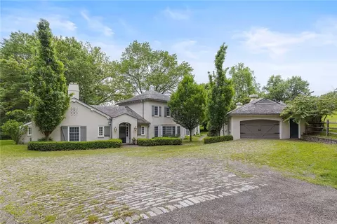 601 Backbone Rd, Sewickley, PA 15143