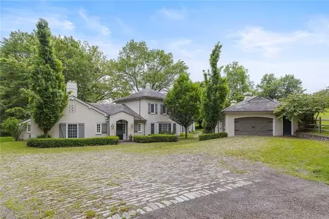 601 Backbone Rd, Sewickley, PA 15143
