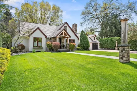 406 Edgeworth Ln, Sewickley, PA 15143