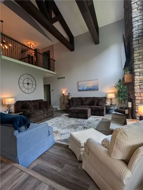 Living - 150 Mccracken Dr, Monaca, PA 15061 photo 4 of 4