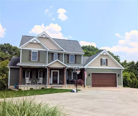 150 Mccracken Dr, Monaca, PA 15061
