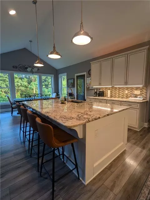 Kitchen - 150 Mccracken Dr, Monaca, PA 15061 photo 2 of 6