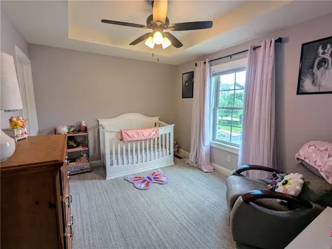 Bedroom - 150 Mccracken Dr, Monaca, PA 15061 photo 3 of 5