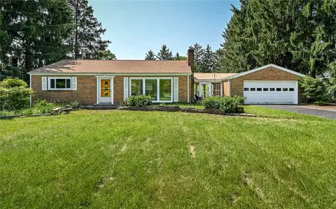 1533 Bonnett Dr, Pittsburgh, PA 15237