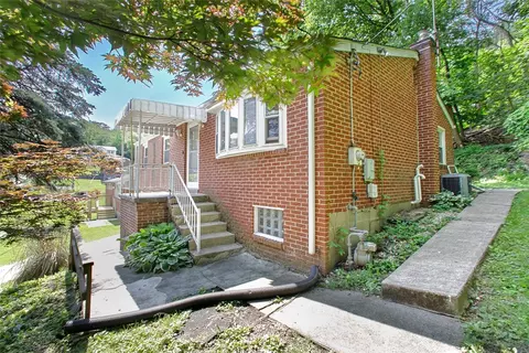 504 North St, Pittsburgh, PA 15227