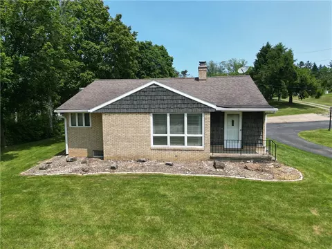 721 Herman Rd, Butler, PA 16002