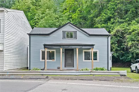 3226 Spring Gdn, Pittsburgh, PA 15212