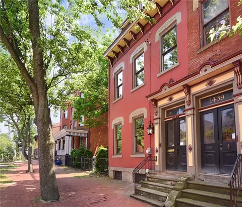 1437 Sheffield St, Pittsburgh, PA 15233