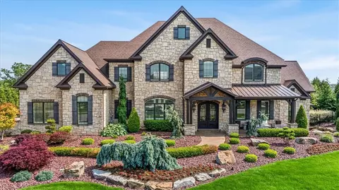 506 Ridge Ct, Wexford, PA 15090