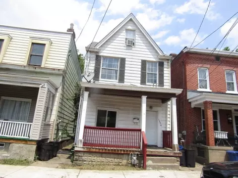 1220 Thelma St, Pittsburgh, PA 15212