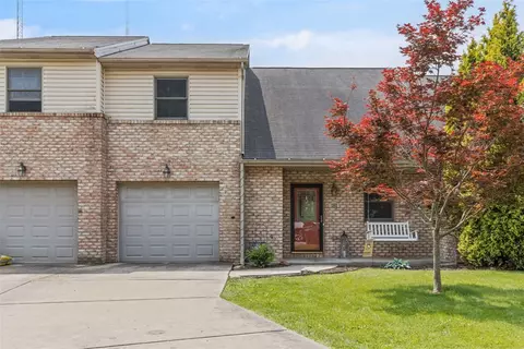 182 Cambria Hill Dr, Tarentum, PA 15084