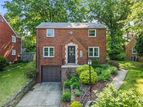 752 Washington, Pittsburgh, PA 15229