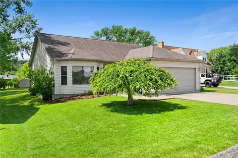 3028 Wachter Ave, Lower Burrell, PA 15068