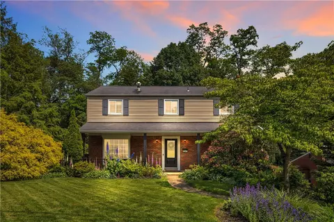 1247 Northwestern Dr, Monroeville, PA 15146