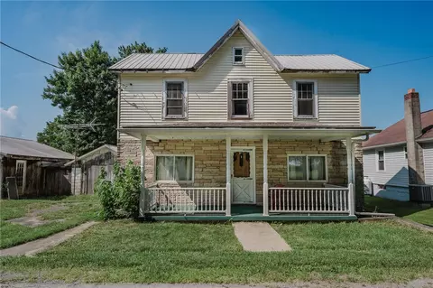 2236 Route 240 Hwy, Commodore, PA 15729