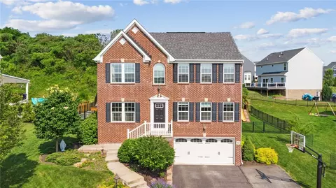 108 Berkshire Ct, Pittsburgh, PA 15237