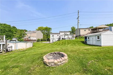 1941 Ivanhoe Dr, Irwin, PA 15642 photo 14