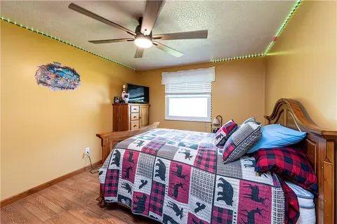 1941 Ivanhoe Dr, Irwin, PA 15642 photo 37