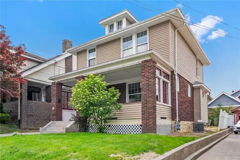 1840 Perrott Ave, Pittsburgh, PA 15212