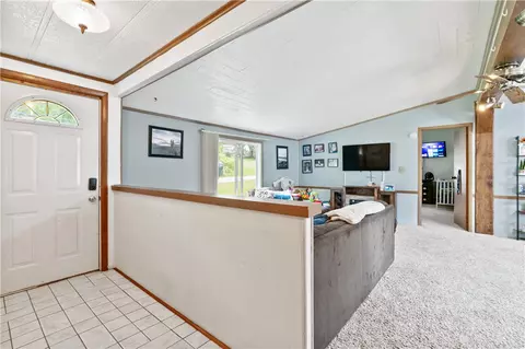 4041 Second St, Irwin, PA 15642 photo 16