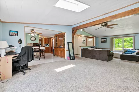 4041 Second St, Irwin, PA 15642 photo 18