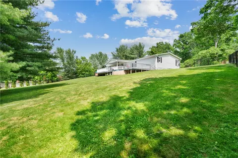 4041 Second St, Irwin, PA 15642 photo 4