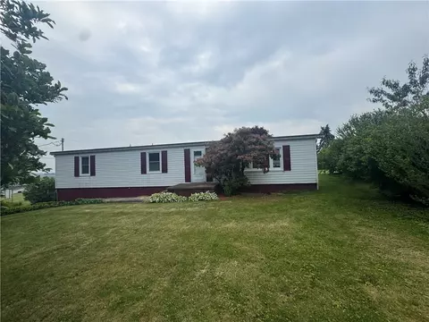 143 Pheasant Farm Rd, New Bethlehem, PA 16242