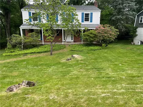 121 Cornwall, Pittsburgh, PA 15238