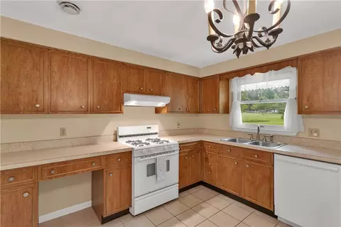 2344 Mount Vernon Ave, Export, PA 15632 photo 19