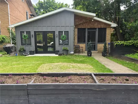 2819 Glenmore, Pittsburgh, PA 15216