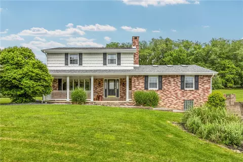 375 Navaho Hollow Rd, Fayette City, PA 15438