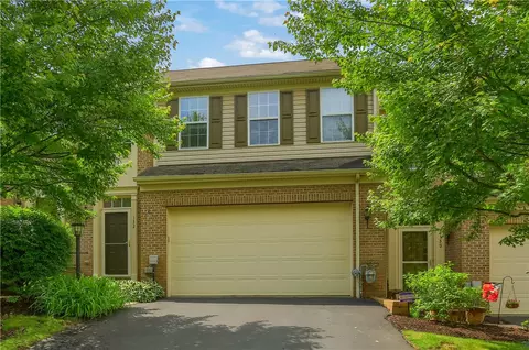 132 Bellefield Ct, Gibsonia, PA 15044