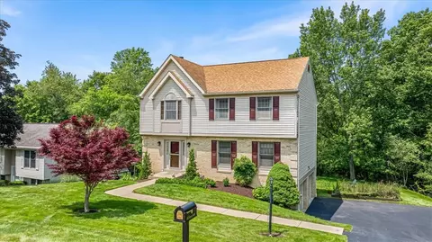 8963 Seneca Ave, Pittsburgh, PA 15237