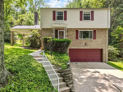 455 Darrell Dr, Pittsburgh, PA 15235