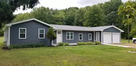 68 Kinsman Rd, Greenville, PA 16125